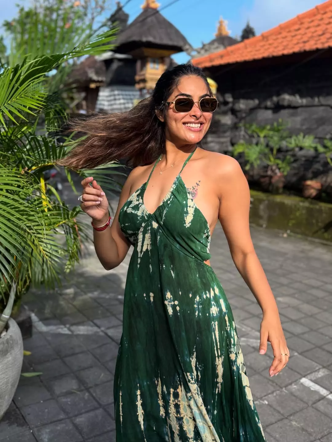 Divi Shares Her Joyful Travel Moment in Bali