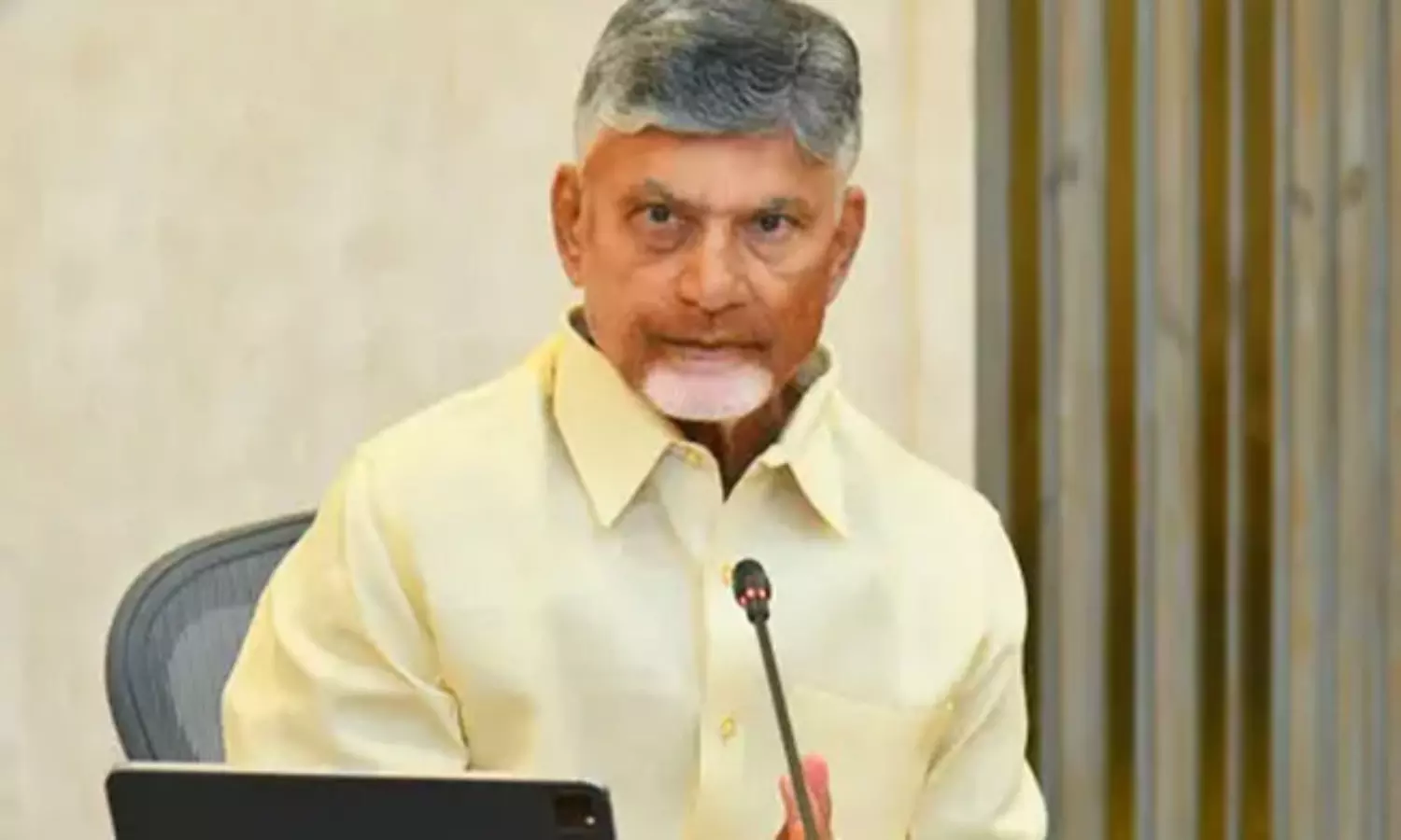పేదల నిర్మూలన...బాబు సంచలన నిర్ణయం