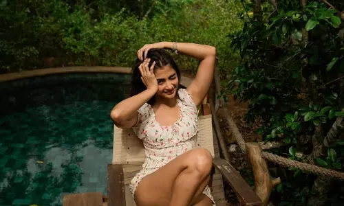 Pooja Hegde’s Style and Fashion is Simple and Striking