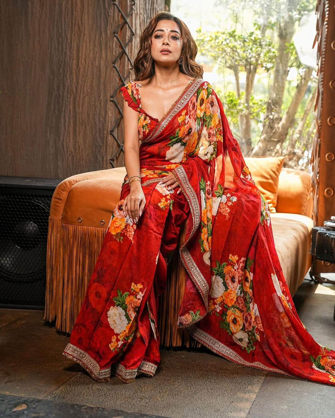 Tinaa Dattaa Slays Bright Floral Saree