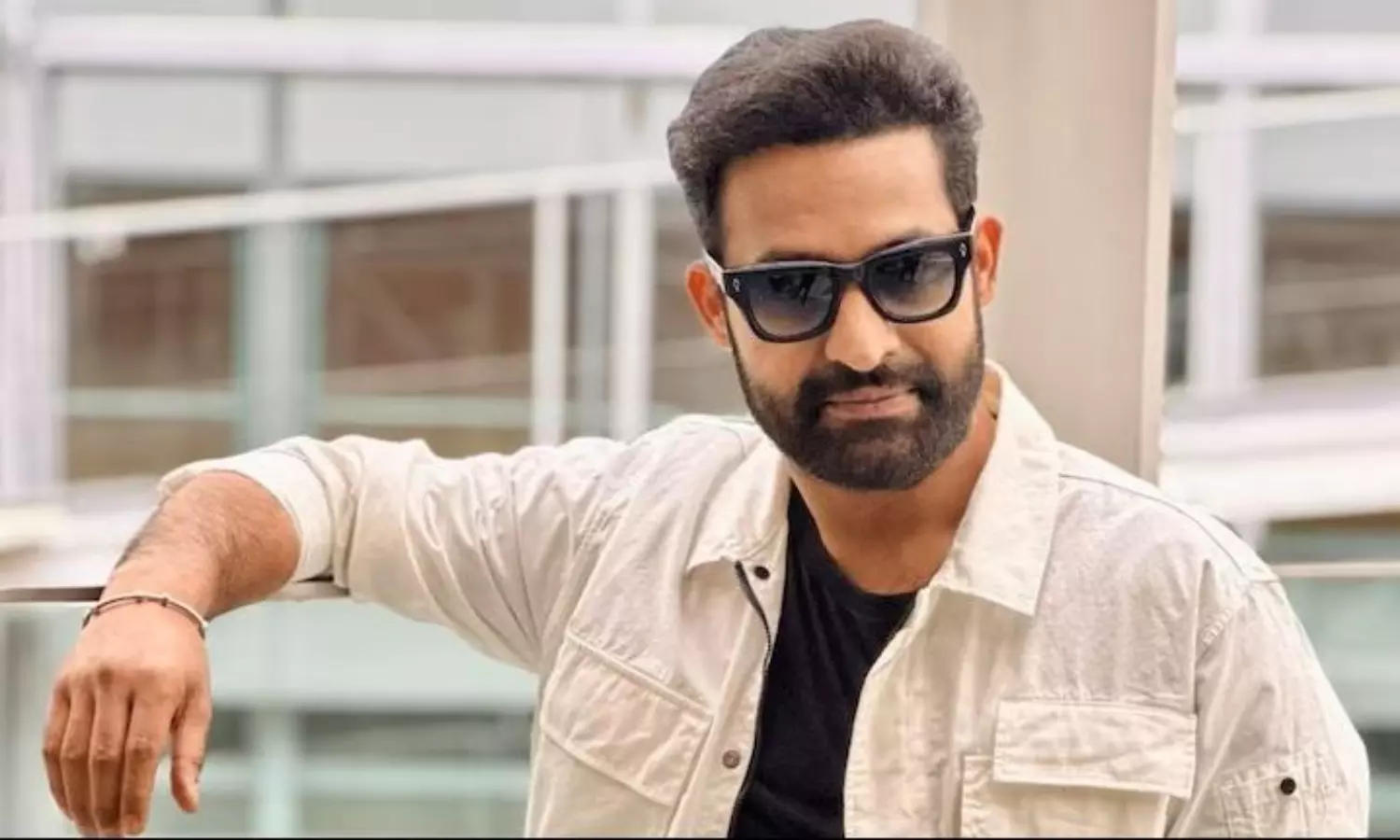 ఒకే ప్రొడక్షన్ లో ఎన్టీఆర్.. రెండు భారీ ప్రాజెక్ట్స్..?