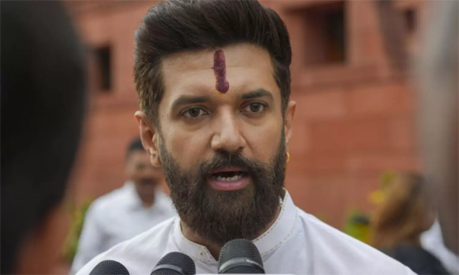 సిగ్గు అంటూ నితీష్ సర్కార్ మీద కేంద్ర మంత్రి ఫైర్