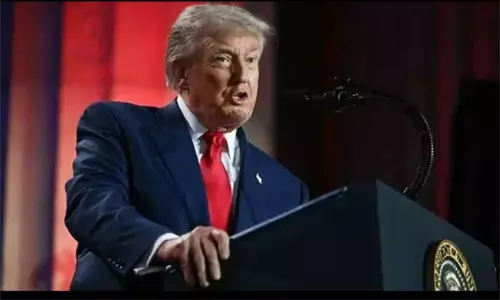 భారతీయులను వద్దంటున్న ట్రంప్: ఎవరికి నష్టం?