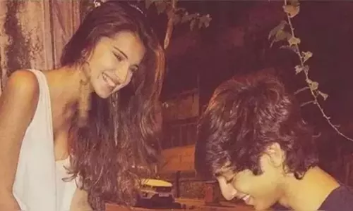 డేటింగుల్లో స్పీడున్నోడు సైయారా కుర్రాడు