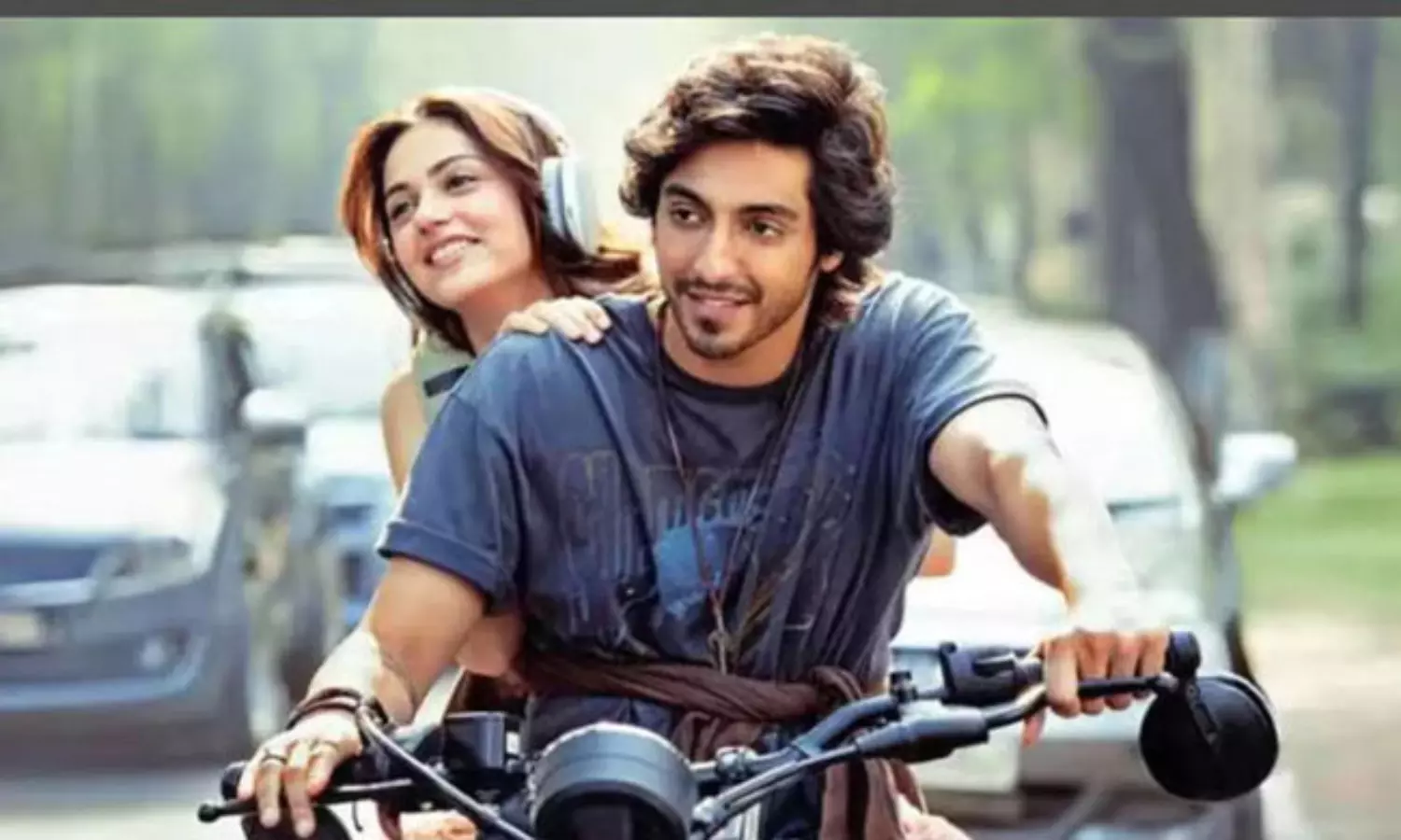 డెబ్యూల సినిమా పుష్ప అంత పెద్ద హిట్టు! డెబ్యూల సినిమా పుష్ప అంత పెద్ద హిట్టు!