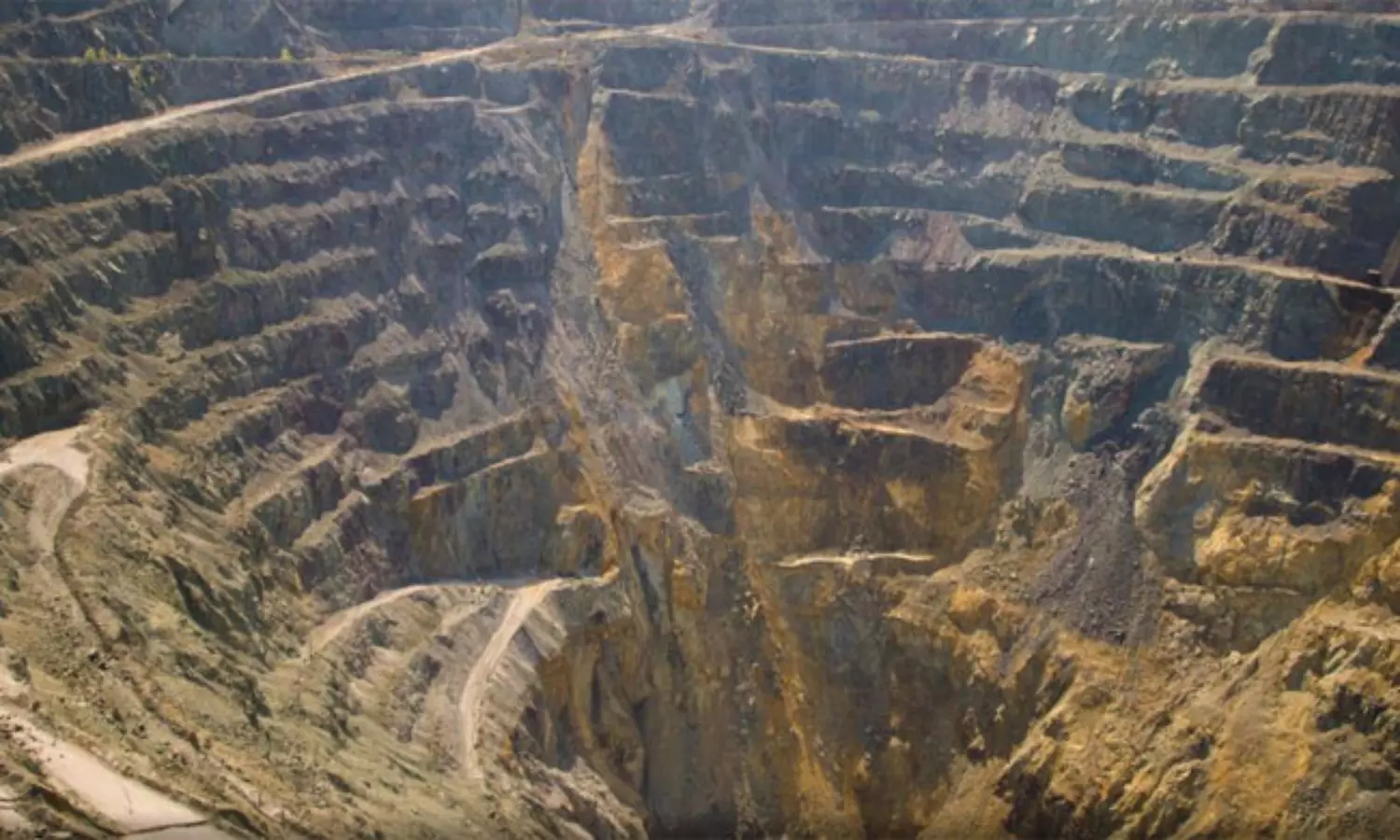 బంగారం, రాగి, వెండి... ప్రపంచంలోనే అతిపెద్ద గోల్డ్  మైన్  ఇదే!