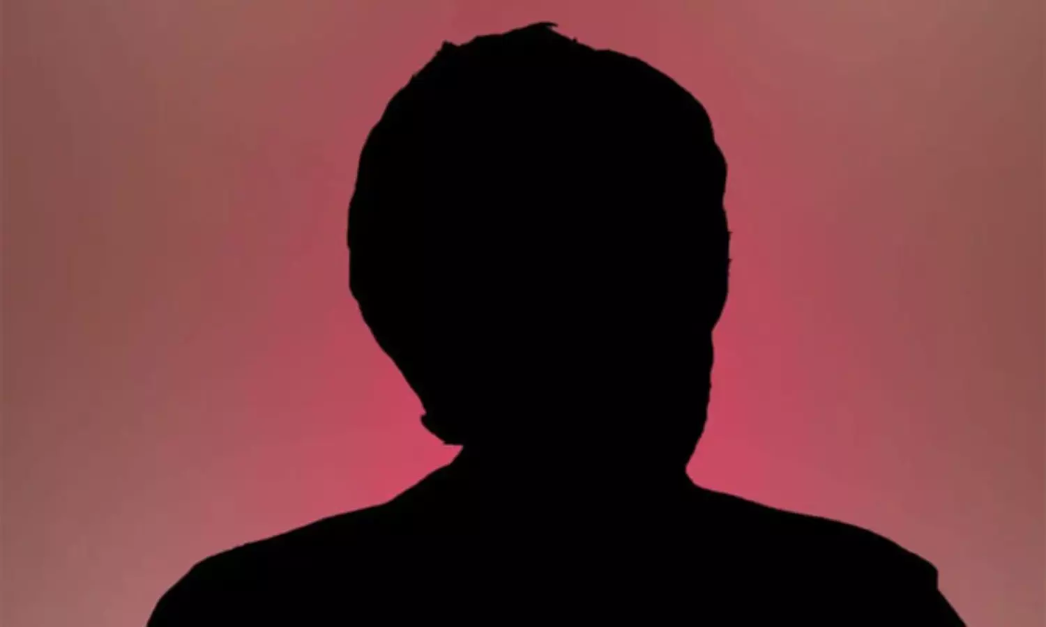 స్టార్ డైరెక్ట‌ర్ కు ఉన్న వింత అల‌వాటు