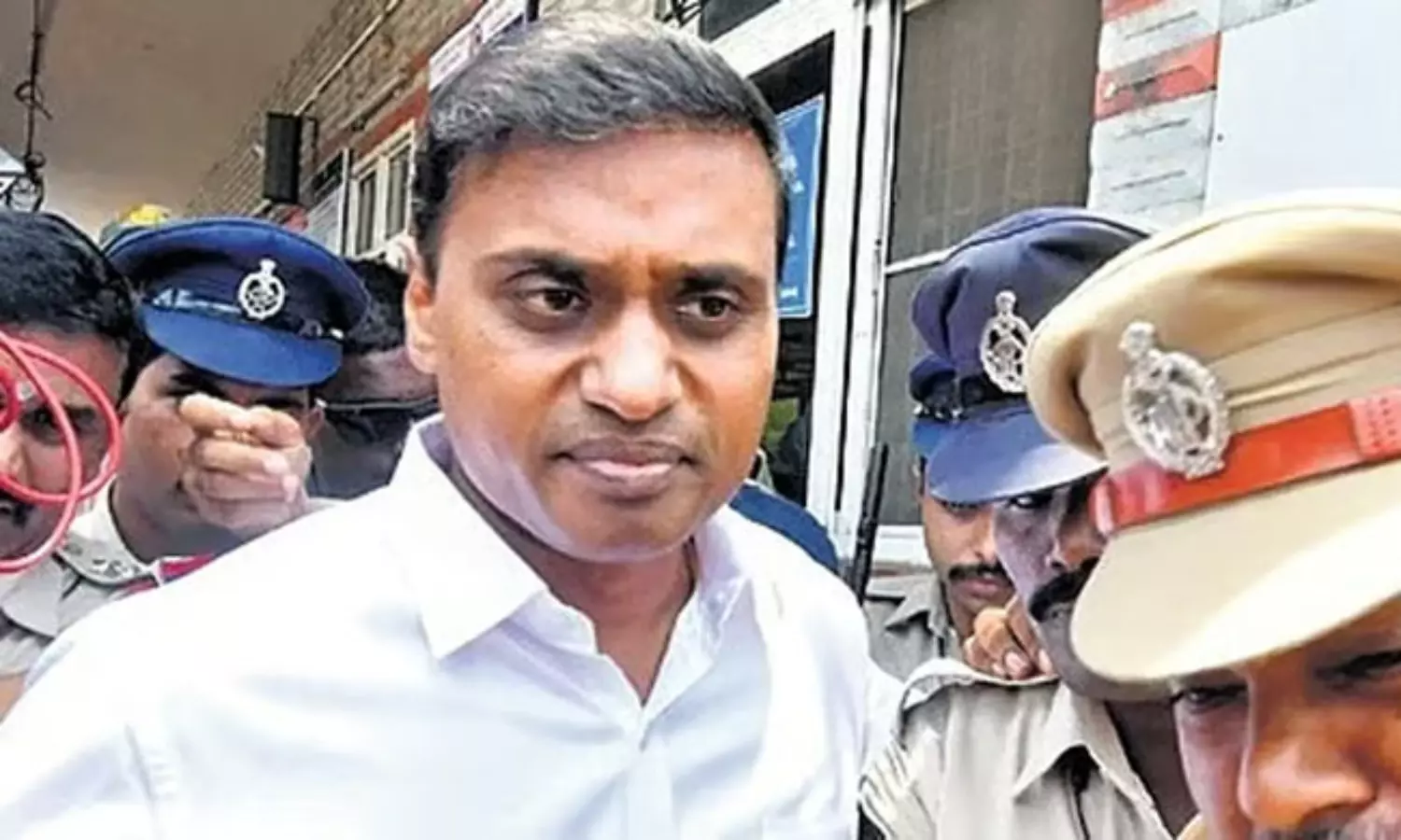 మిథున్‌రెడ్డి లైట్ తీసుకున్నారా..  ఏం జ‌రిగింది..?