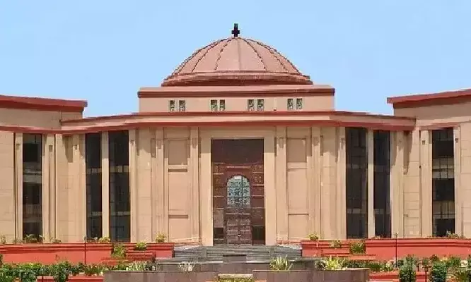 బాలికకు ఐ లవ్‌ యూ చెప్పడం పై హైకోర్టు సంచలన తీర్పు!