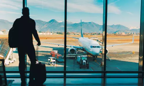 హైదరాబాద్ టు అమెరికా లక్షల మంది ప్రయాణిస్తున్నారు కానీ...!