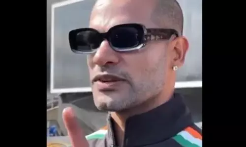 రిపోర్టర్ పై శిఖర్ ధావన్ కి అంత కోపం ఎందుకంటే.. వీడియో వైరల్!