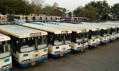 ఉచిత బస్సు.. పరిమితులపై వెనక్కి తగ్గిన ప్రభుత్వం..?