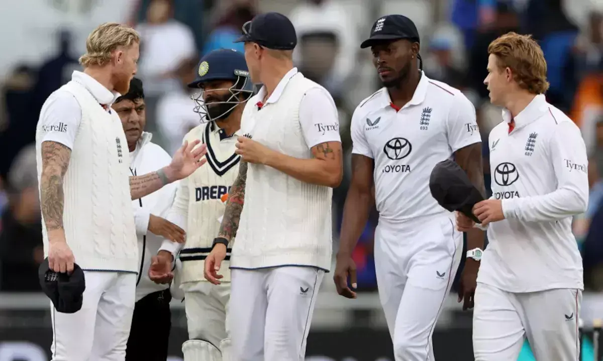 బెన్ స్టోక్స్ - జడేజా మధ్య ఏమైంది..? వైరల్ వీడియో