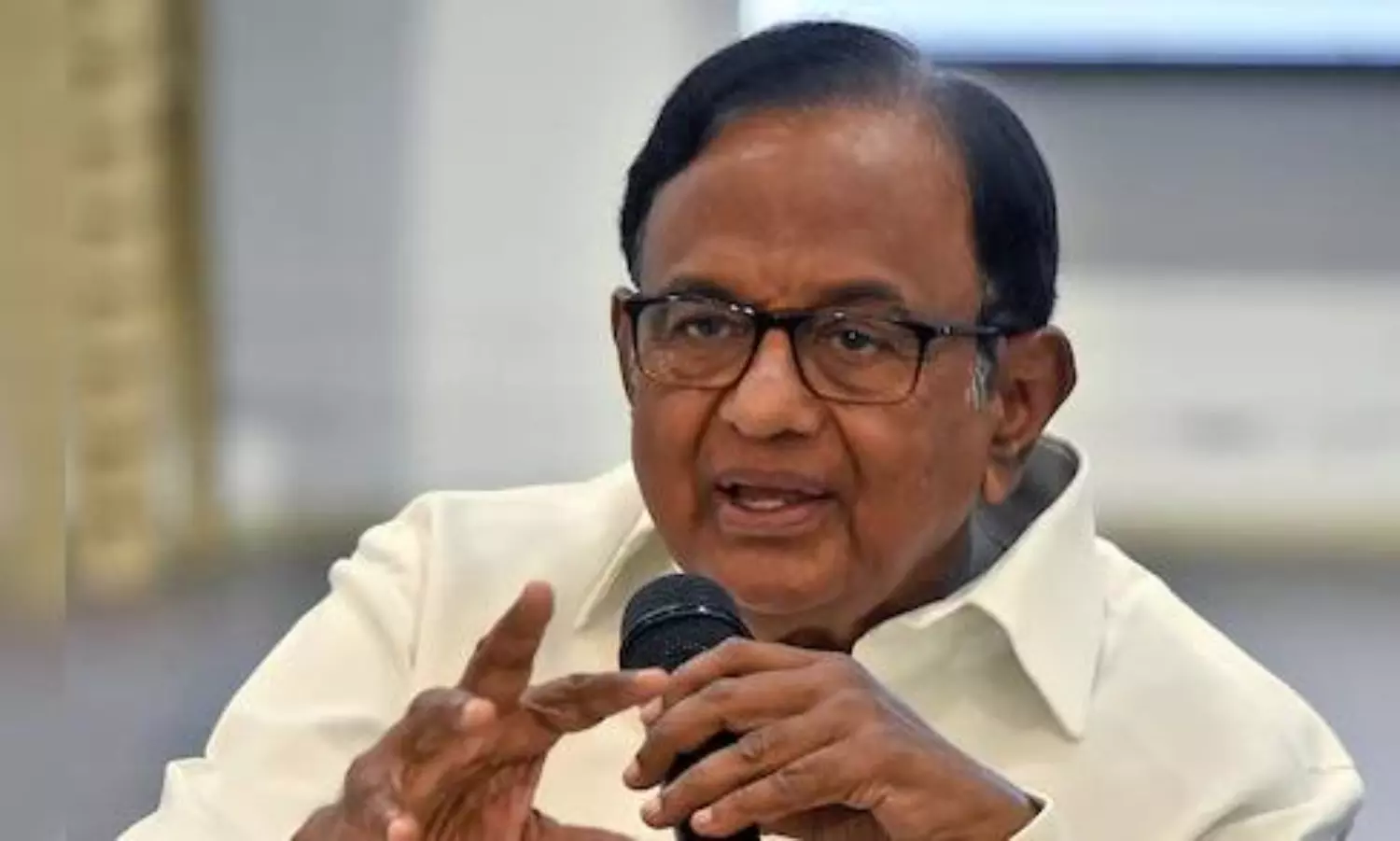 పహల్గామ్ పాక్ పని కాదా.. ఈ కాంగ్రెస్ నేతల బుద్ది మారదా?