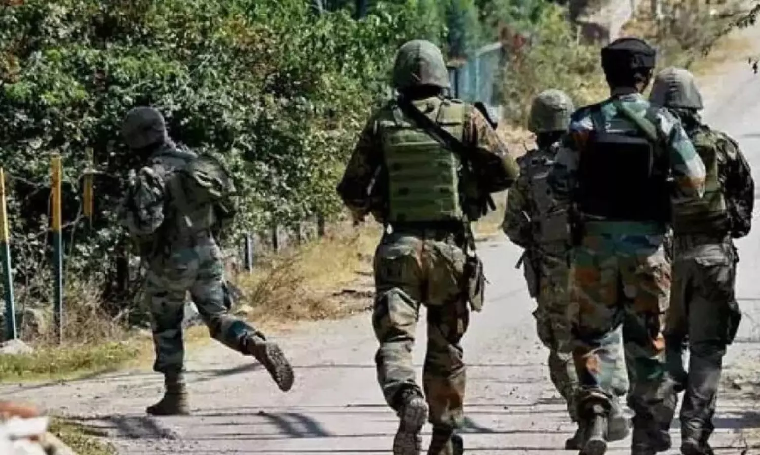 జమ్మూకశ్మీర్ లో ఆపరేషన్ మహదేవ్.. పహల్గాం దాడి ఉగ్రవాదులు హతం! జమ్మూకశ్మీర్ లో ఆపరేషన్ మహదేవ్.. పహల్గాం దాడి ఉగ్రవాదులు హతం!