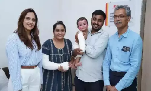 విమాన ప్రమాదంలో కాలిపోయిన  పసికందు.. తన చర్మంతో బతికించిన తల్లి!
