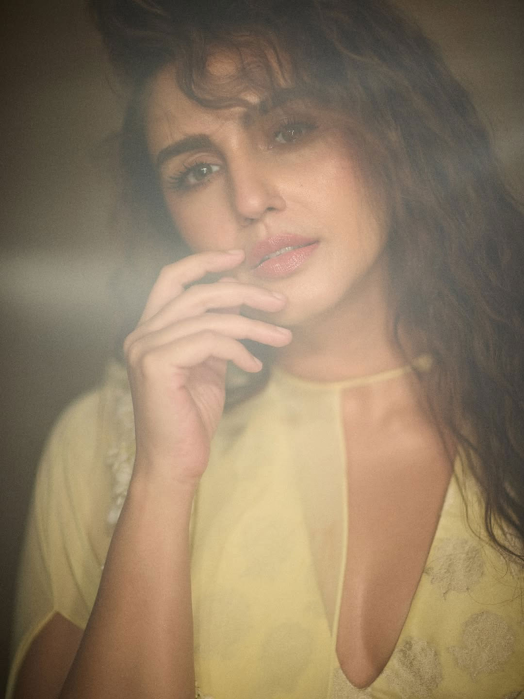 Huma Qureshis Serene Look in Yellow Goes Viral