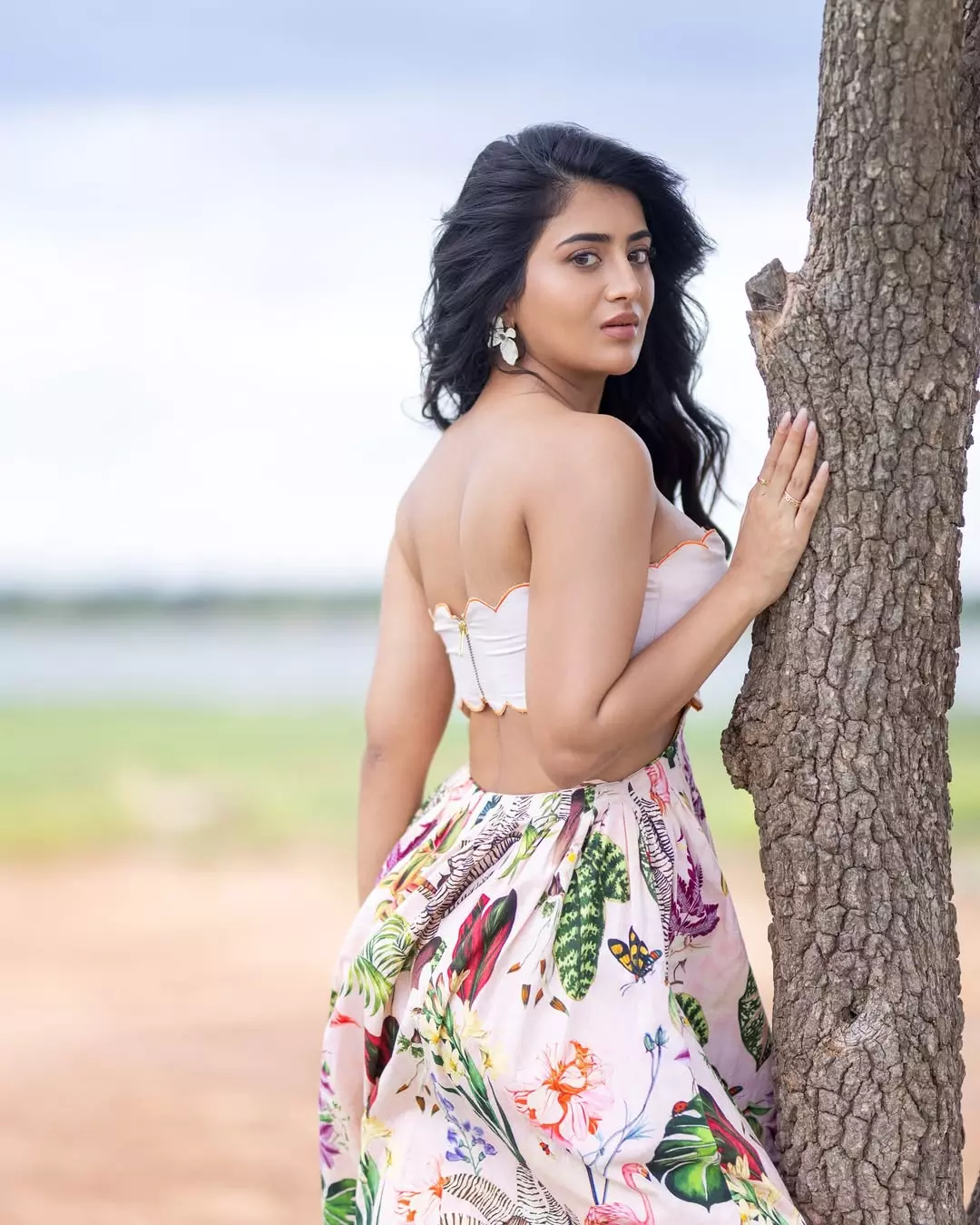 Rashi Singhs Fashion Game is on Point Rashi Singhs Fashion Game is on Point