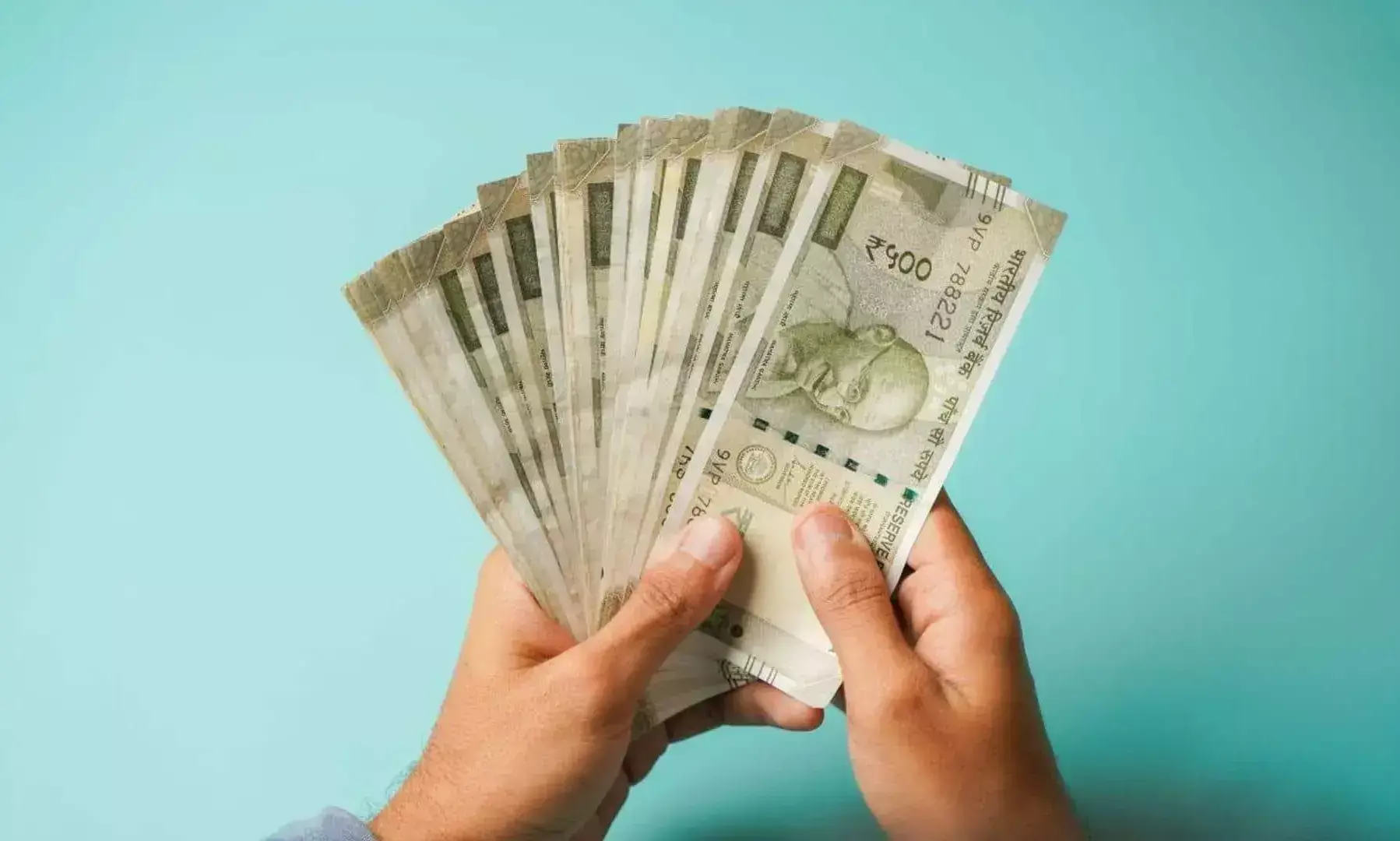 బ్యాంకుల్లో అన్‌క్లెయిమ్డ్ డిపాజిట్లు రూ.67,000 కోట్లు