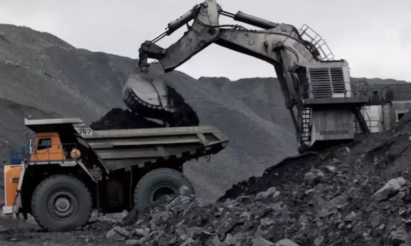 ఔను.. 4 వేల ట‌న్నుల బొగ్గు.. వ‌ర్షం తినేసింది:  ప్ర‌భుత్వం