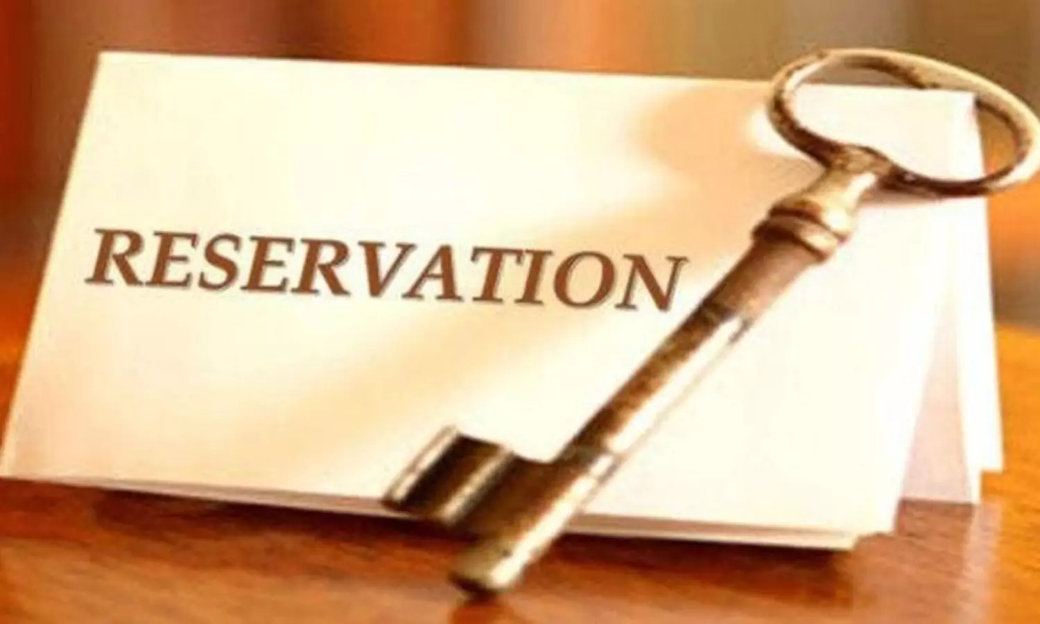 రిజర్వేషన్ పై బంతాట.. సెల్ఫ్ గోల తప్ప! రిజర్వేషన్ పై బంతాట.. సెల్ఫ్ గోల తప్ప!