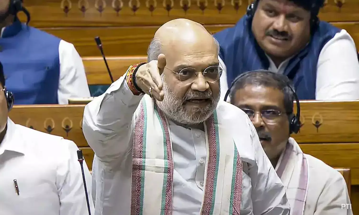 ఆ బుల్లెట్లు, ఈ బుల్లెట్లు  సేమ్... అమిత్  షా సంచలన వ్యాఖ్యలు!