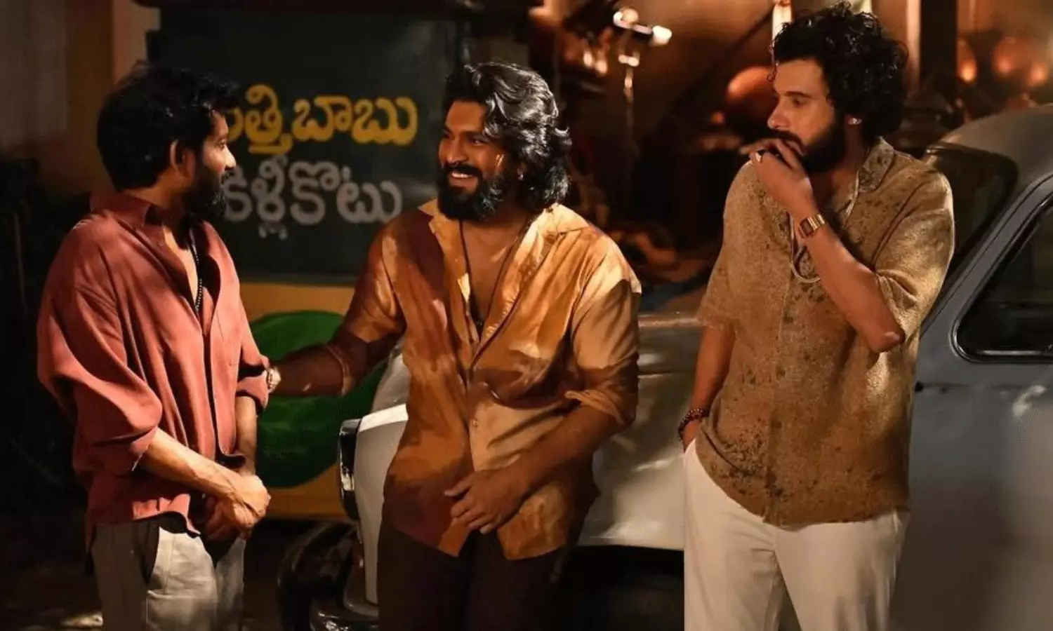 పెద్ది డే అండ్ నైట్ ఆట షురూ..! పెద్ది డే అండ్ నైట్ ఆట షురూ..!