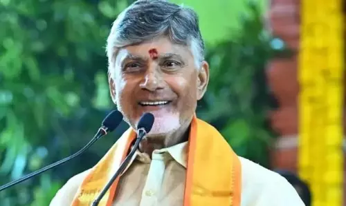 బాబు బనకచర్ల మీద కేంద్రం క్లారిటీ ఇచ్చేసిందా ? బాబు బనకచర్ల మీద కేంద్రం క్లారిటీ ఇచ్చేసిందా ?