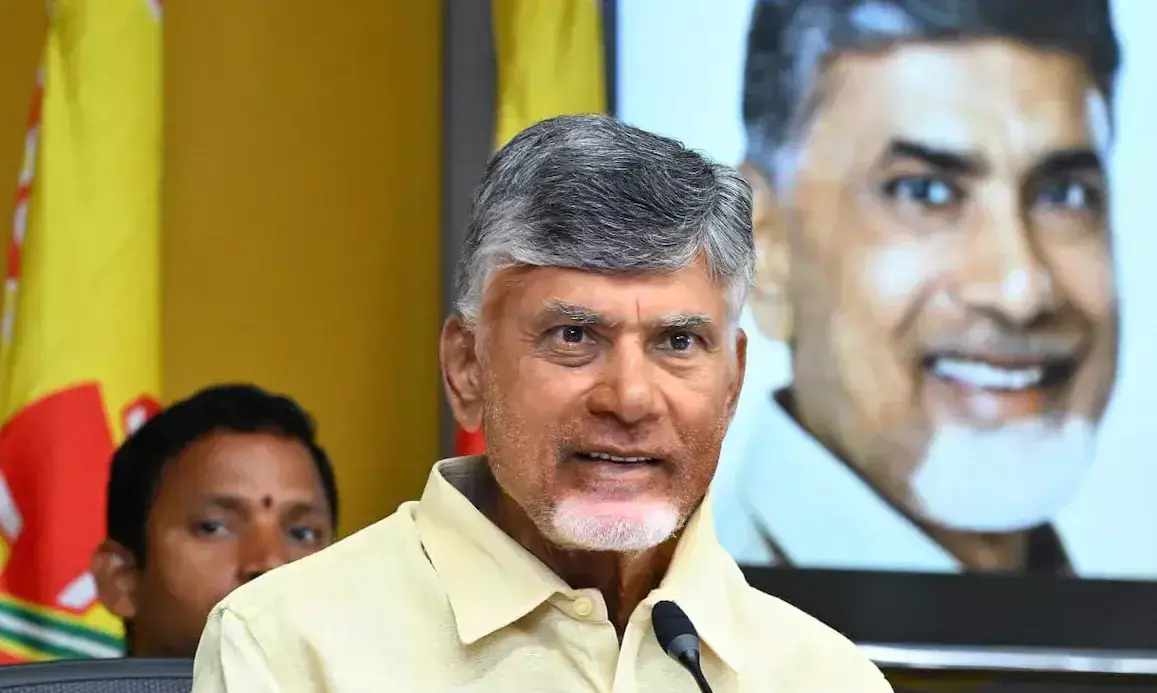 బాబుకు సూచ‌న‌: ఉద్యోగుల‌ను ప‌ట్టించుకోవాల్సిందే..!