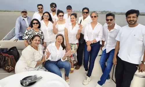 90s Stars Reunite for a Beach Bash in Goa