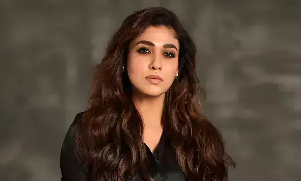 Nayanthara Sacrifice For Love Creates Huge Online Buzz