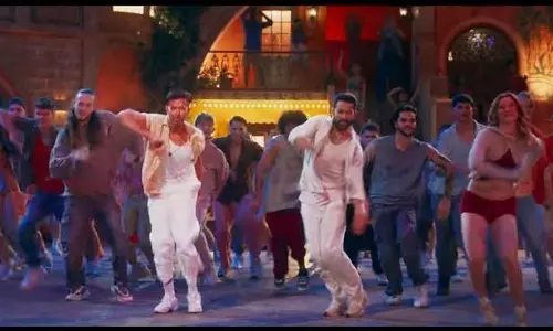 War 2 Dance Song: NTR, Hrithik On Fire!