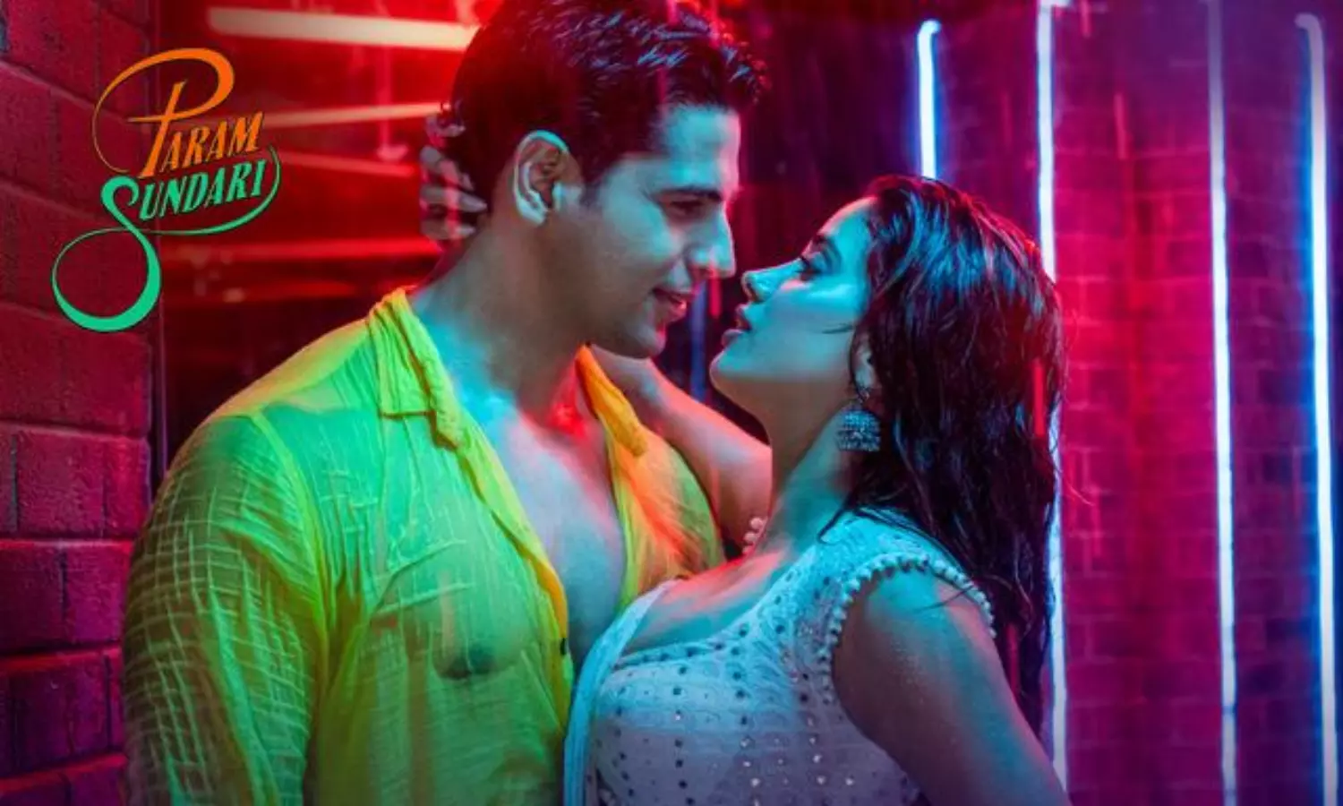 Bheegi Saree Song: Janhvi�Siddharth�s Chemistry Takes Over the Monsoon
