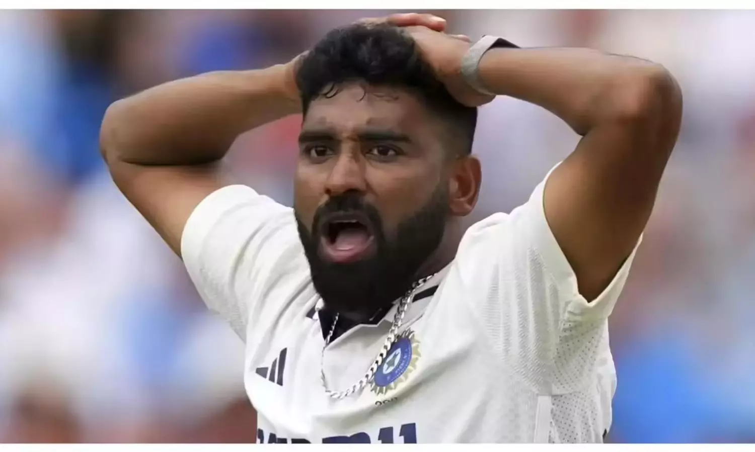 సిరాజ్ మహా నారాజ్.. తొలి సిరీస్ లోనే కెప్టెన్ పై గుర్రు సిరాజ్ మహా నారాజ్.. తొలి సిరీస్ లోనే కెప్టెన్ పై గుర్రు