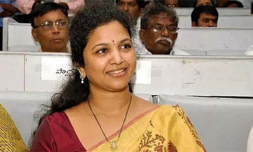 బుట్టా రేణుకమ్మ...ముందే కర్చీఫ్ వేసేశారా ?