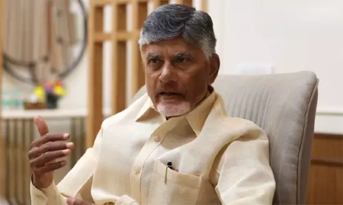 ఇలా అయితే ఎవ‌రు మాత్రం ప‌నిచేస్తారు బాబూ.. !