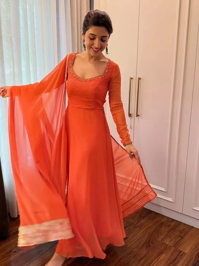 Nidhi Shah Stuns in Vibrant Orange Ethnic Elegance Nidhi Shah Stuns in Vibrant Orange Ethnic Elegance
