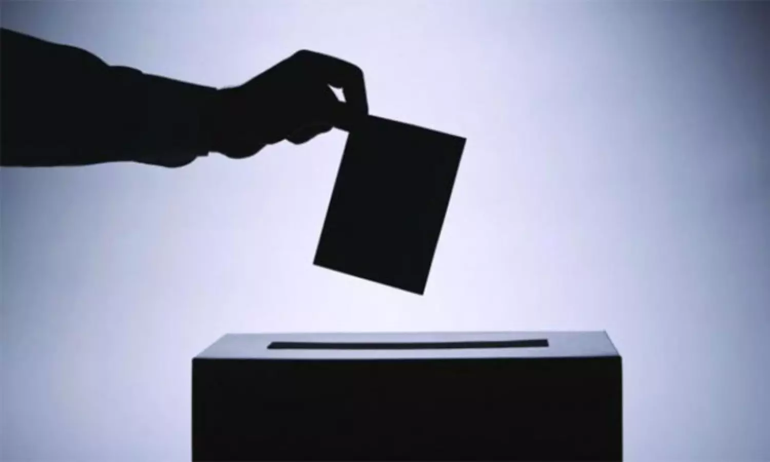 ఓటు ఎరగని పులివెందులలో హోరెత్తిస్తున్న ఎన్నికలు ఓటు ఎరగని పులివెందులలో హోరెత్తిస్తున్న ఎన్నికలు