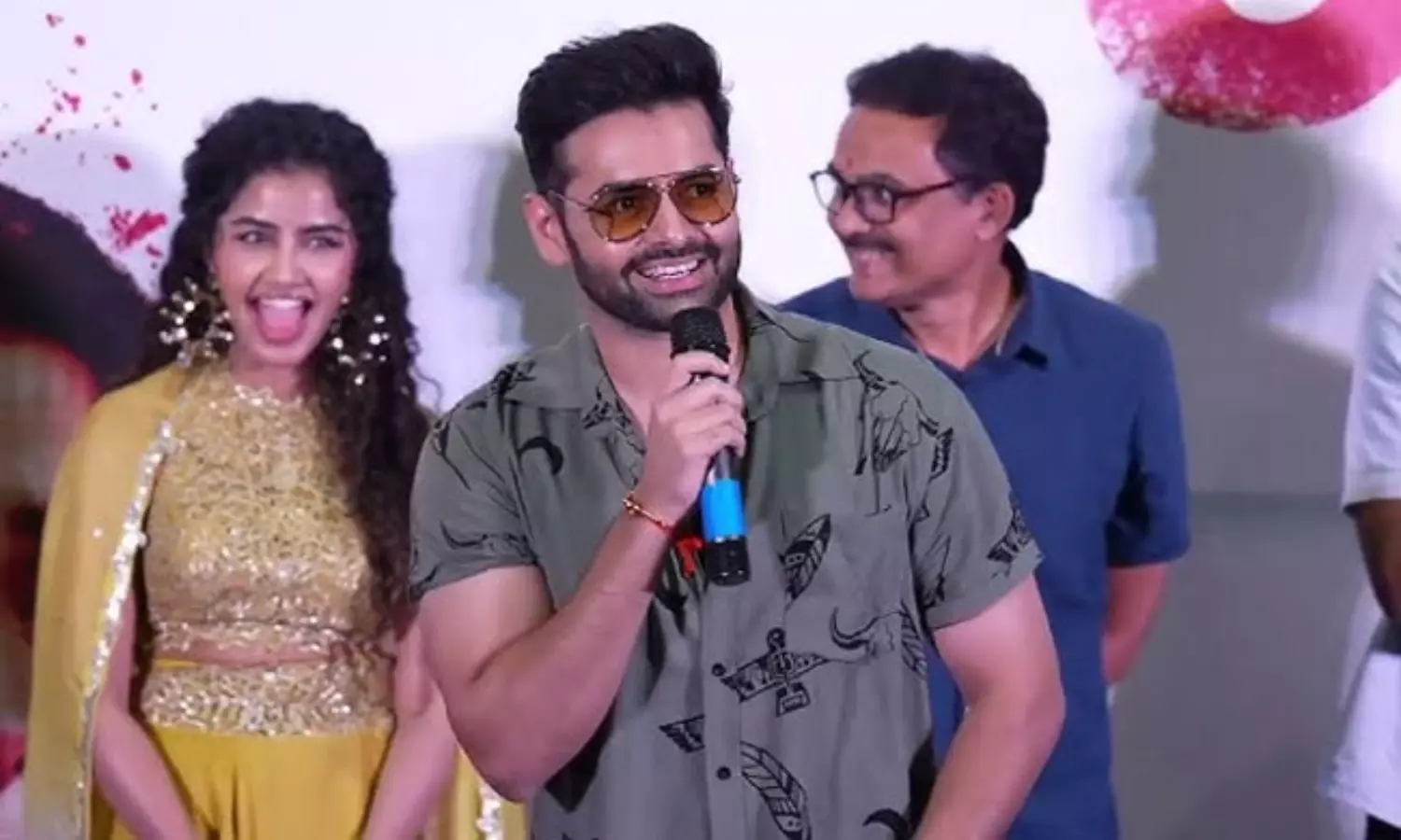 ఆంధ్రా కింగ్ తాలూకా అప్డేట్ పై రామ్ ఏమన్నాడంటే ఆంధ్రా కింగ్ తాలూకా అప్డేట్ పై రామ్ ఏమన్నాడంటే