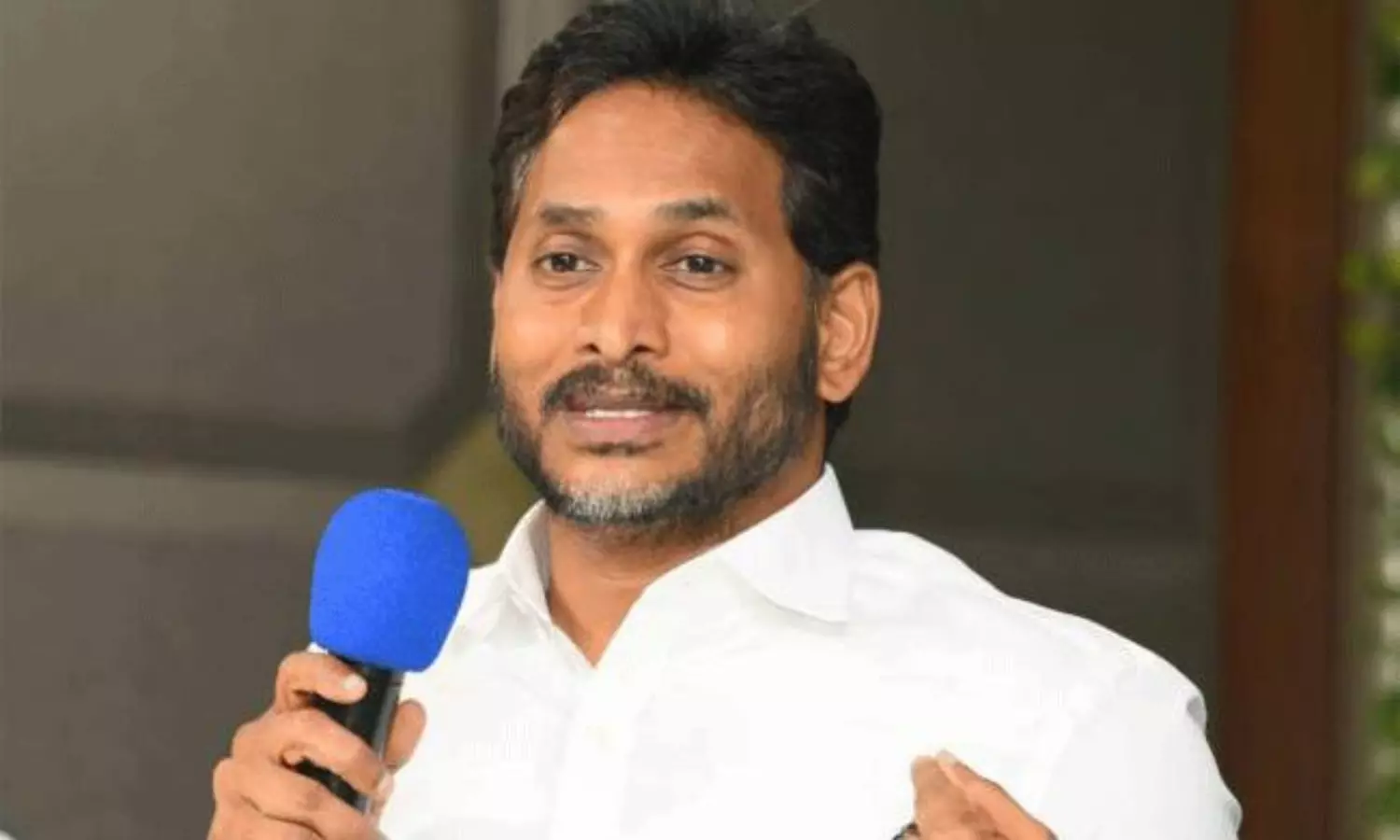 పులివెందుల ఎన్నిక : వైఎస్ జగన్ సంచలన ట్వీట్