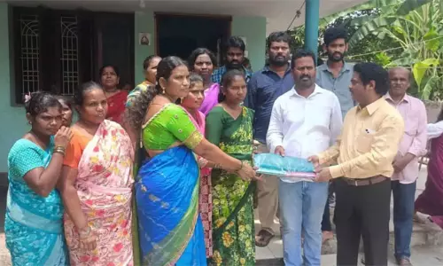 పిఠాపురంలో పవన్  కల్యాణ్  రాఖీ సర్‌  ప్రైజ్  ఇదే!