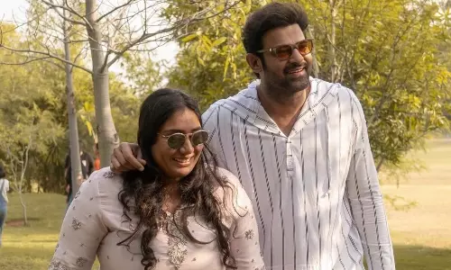 రక్షాబంధన్ వేళ ప్రభాస్ ఫ్యాన్స్ ని హార్ట్ చేసిన కృష్ణంరాజు కూతురు.. పోస్ట్ వైరల్!