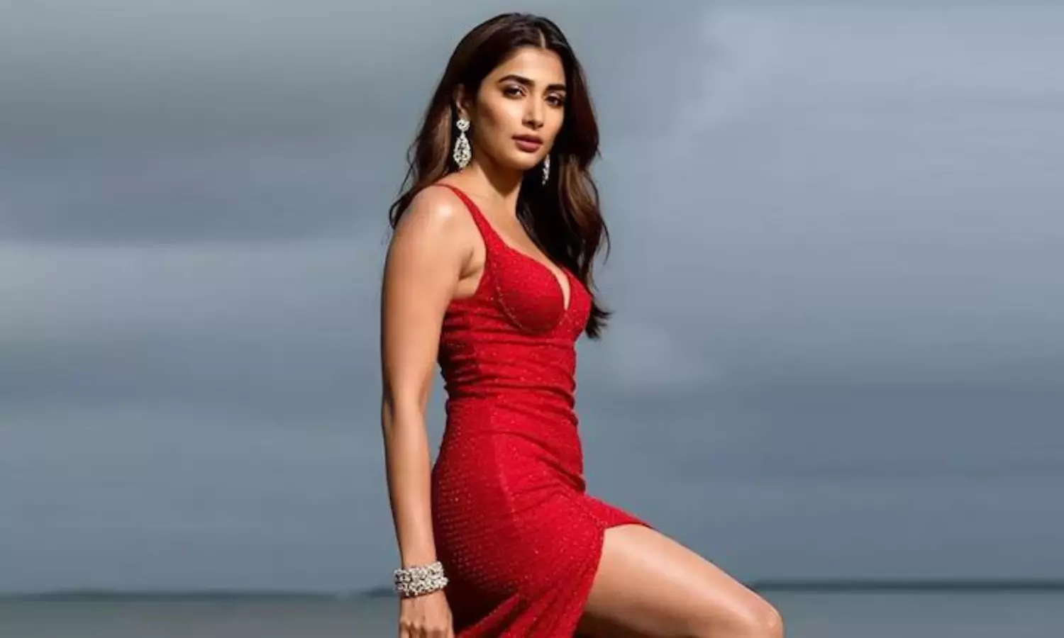 మోనికా వెండి తెరపై ఏం చేసేనో...?