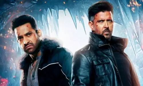 వార్ 2 లో మరో స్టార్.. థియేటర్ లో సర్ ప్రైజ్..?