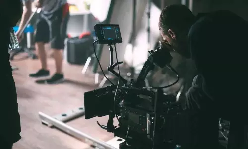 టాలీవుడ్‌ కు మరో బిగ్ షాక్