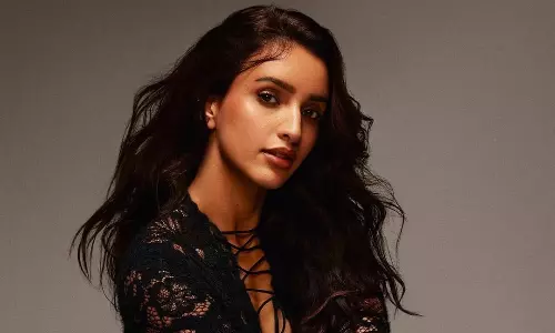 పిక్‌టాక్ : బ్లాక్‌ ఔట్‌ ఫిట్‌లో అందాల త్రిప్తి