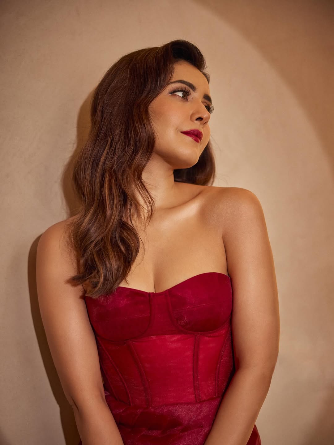 Raashii Khanna Celebrates Double Honour at Filmfare