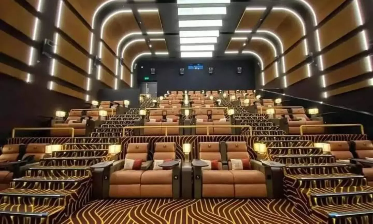 హైదరాబాద్‌ సినీ ప్రేమికులకు గుడ్‌ న్యూస్‌