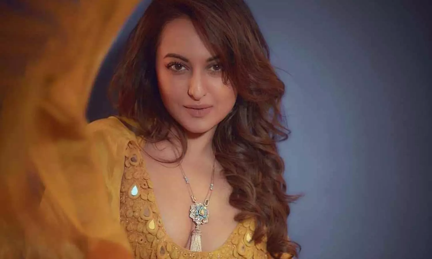 సోషల్ మీడియాపై స్టార్ హీరోయిన్ తీవ్ర వ్యాఖ్యలు సోషల్ మీడియాపై స్టార్ హీరోయిన్ తీవ్ర వ్యాఖ్యలు