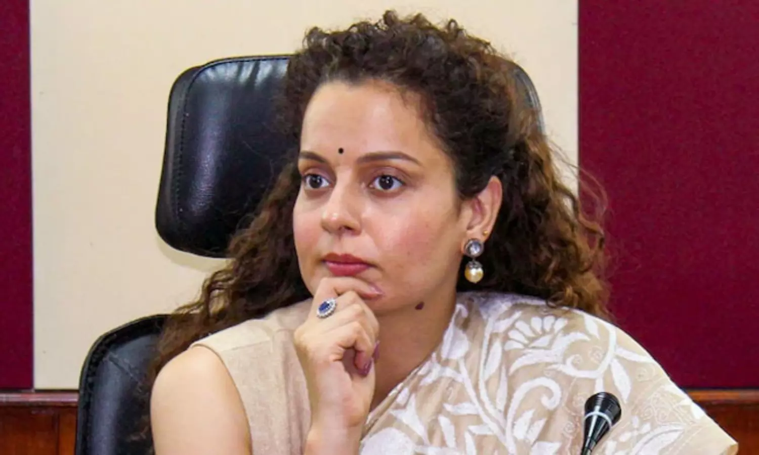 తాళ ప‌త్ర గ్రంధాల్లో చెప్పిందే ఆమె జీవితంలో!